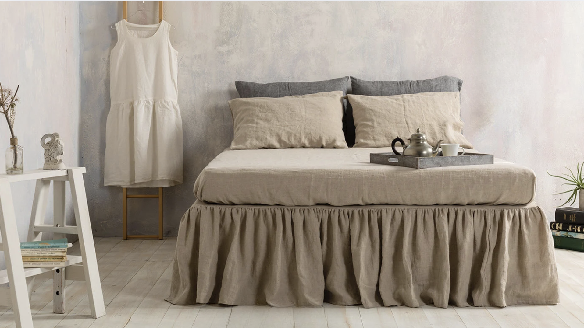 Ruffled Bed Skirt