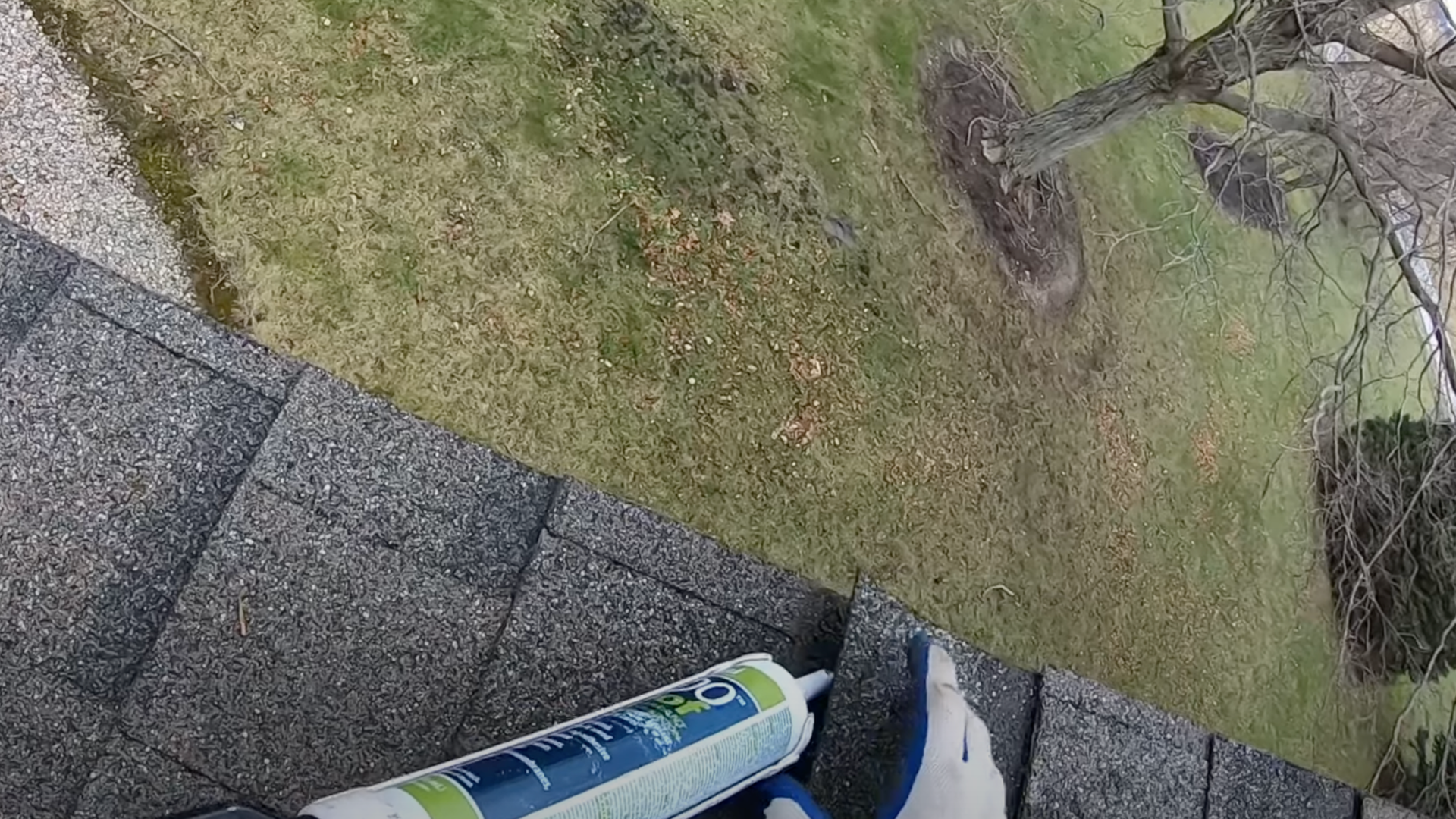 Step_5_Apply_Roofing_Sealer