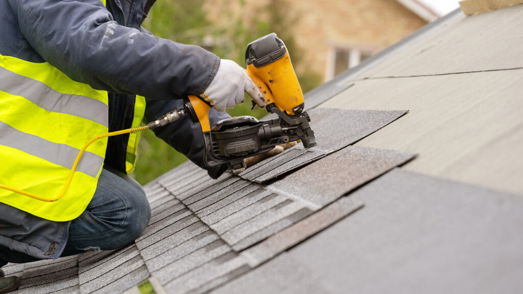 What to Expect During an Asphalt Shingle Roof Replacement