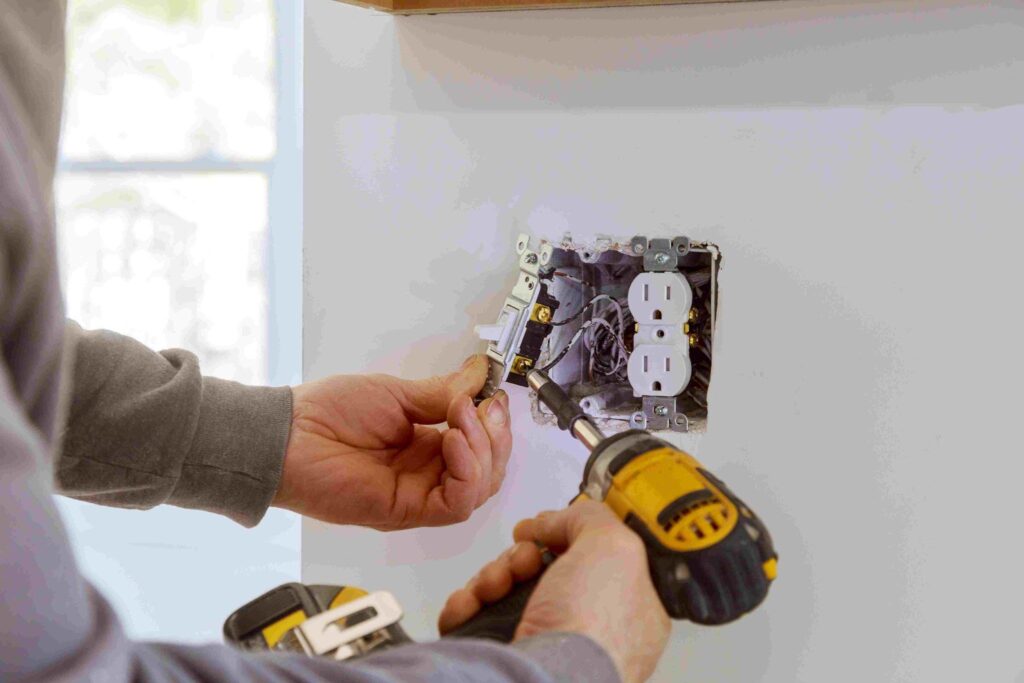 6 Questions To Ask When Hiring an Electrician
