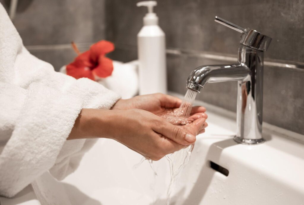 Is Tap Water Damaging Your Skin? Clean Water May Help