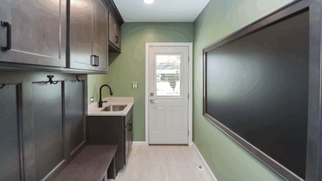 Create_a_Mudroom_Area