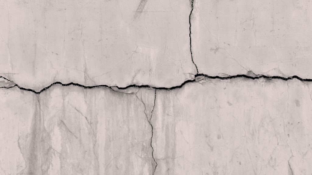 Horizontal Cracks