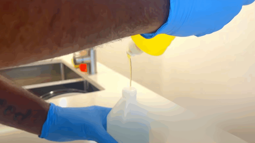 Mix Your Cleaning Solution
