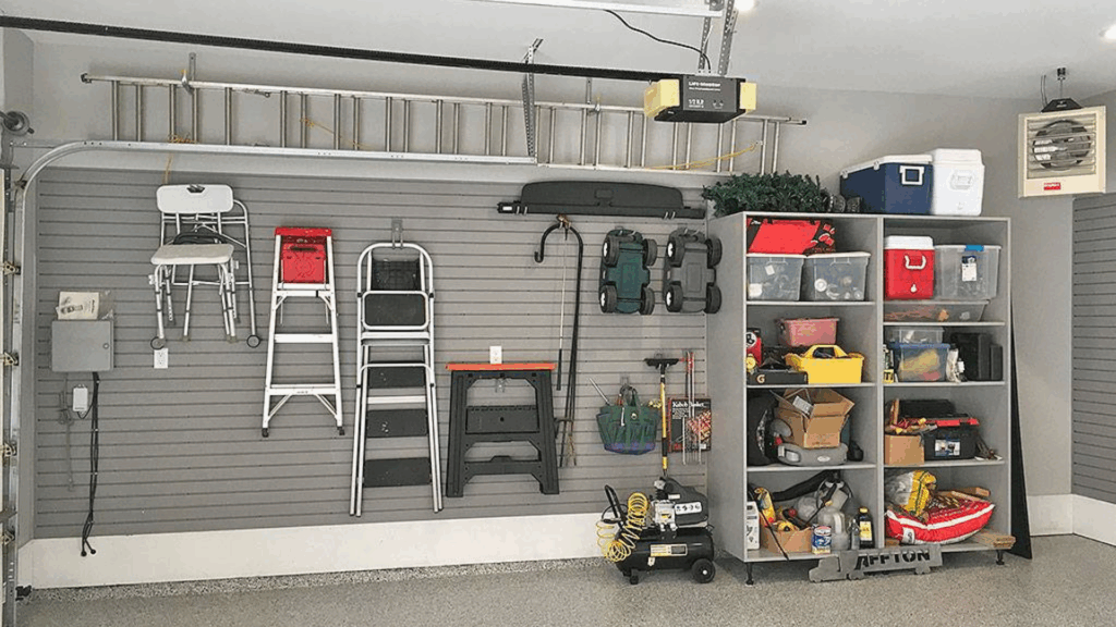 Mount Slatwalls for Tools