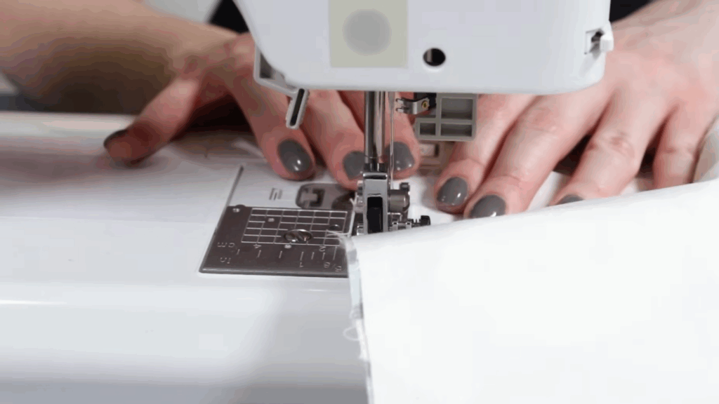 Stitch the Drapery Fabric and Lining Together
