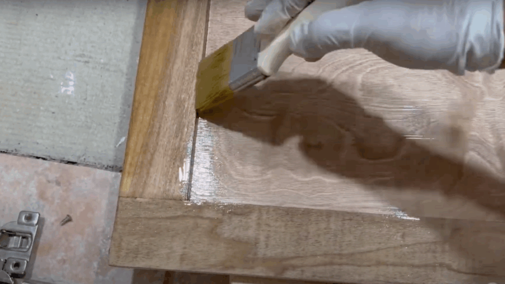 stain kitchen cabinets lacquer
