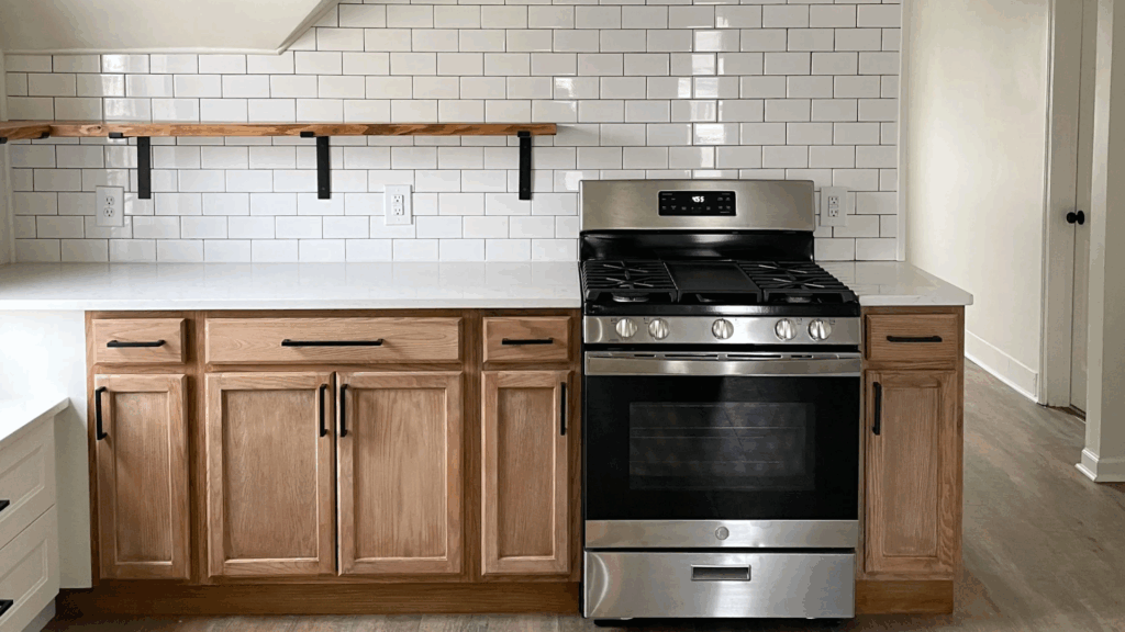 stain+kitchen+cabinets+featured+image