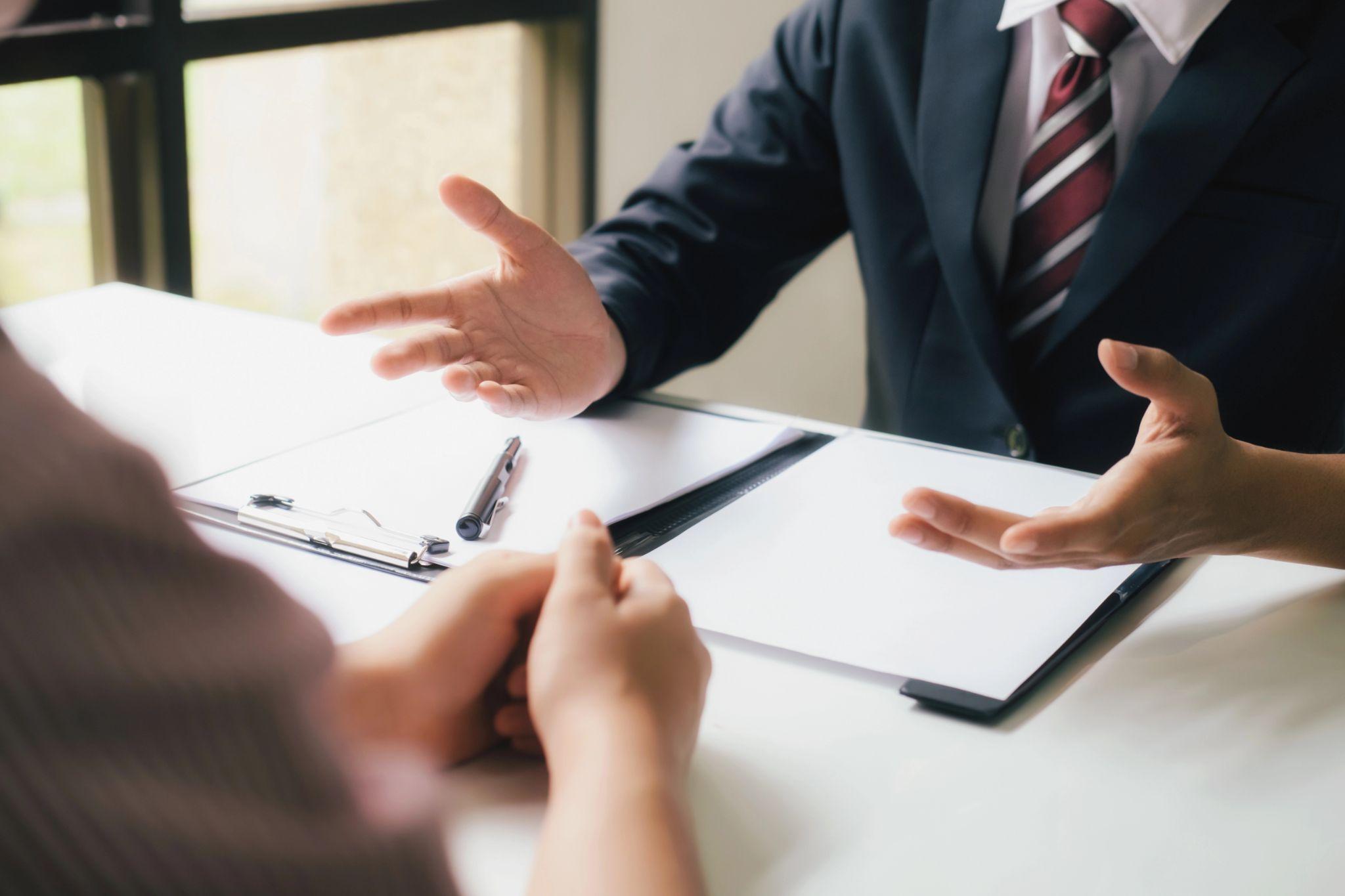 Comparing Costs: Conveyancer vs Solicitor