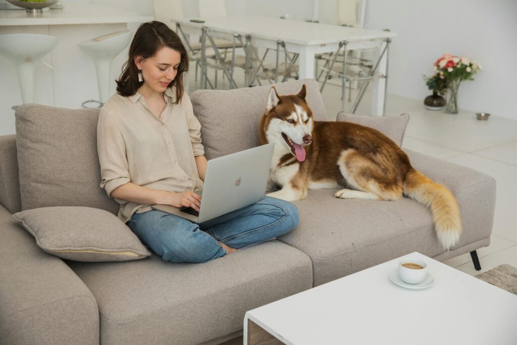 Top 10 Mistakes to Avoid When Buying Living Room Furniture