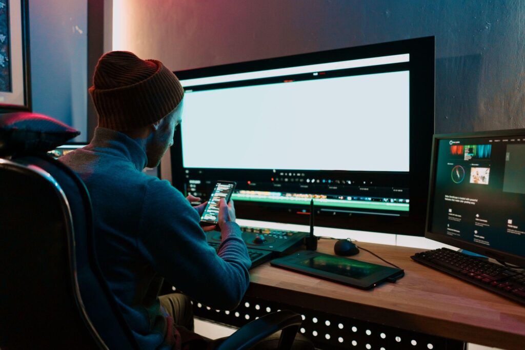 Thumbnail Maker AI: Transforming Video Content Into Clickable Experiences