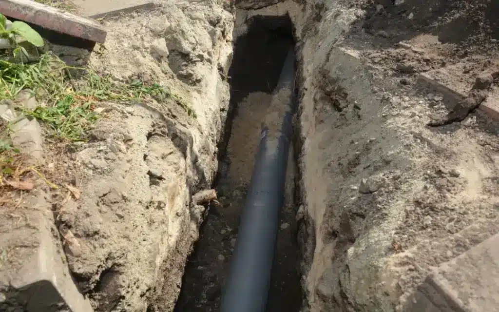 Early Warning Signs Your Sewer Line May Be Failing Early Warning Signs Your Sewer Line May Be Failing
