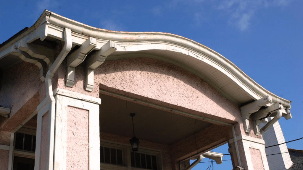 Arched or Curved Portico