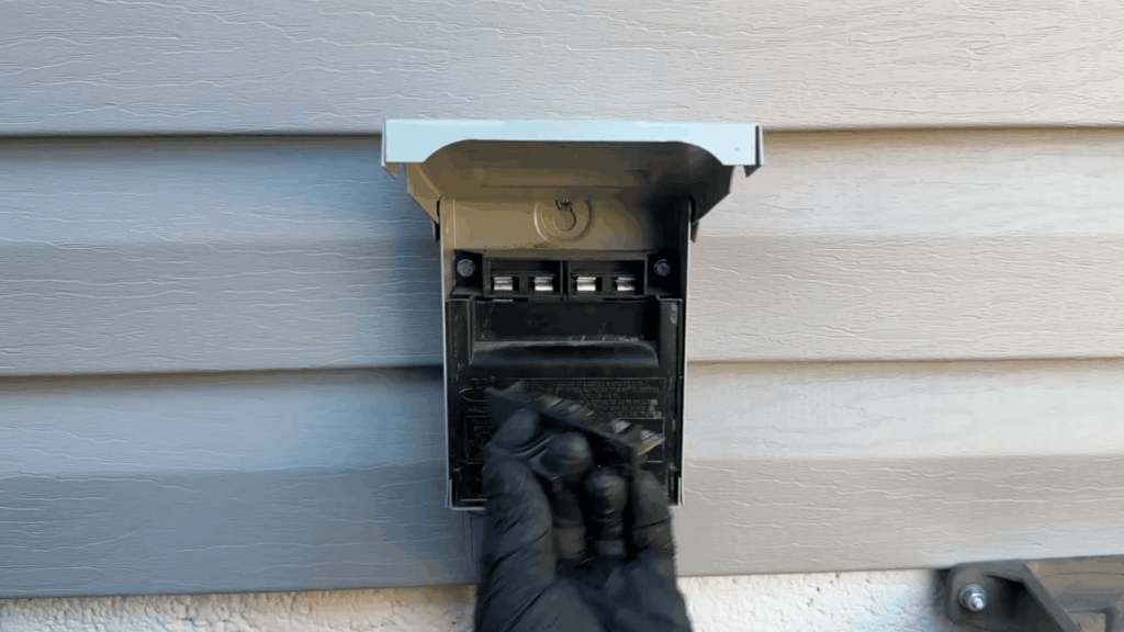 Step 1 Turn Off Power to the AC Unit