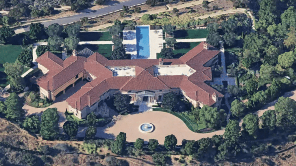 tyler perry beverly hills area mansion