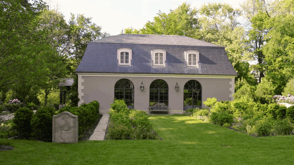 Key Features of a Mansard Roof