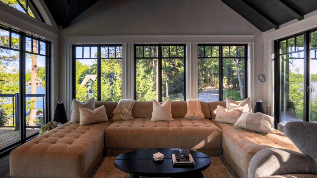 how much does it cost to replace 25 windows