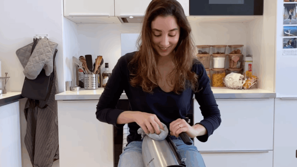 keeping electric kettle clean by wiping and drying after use to prevent limescale buildup inside