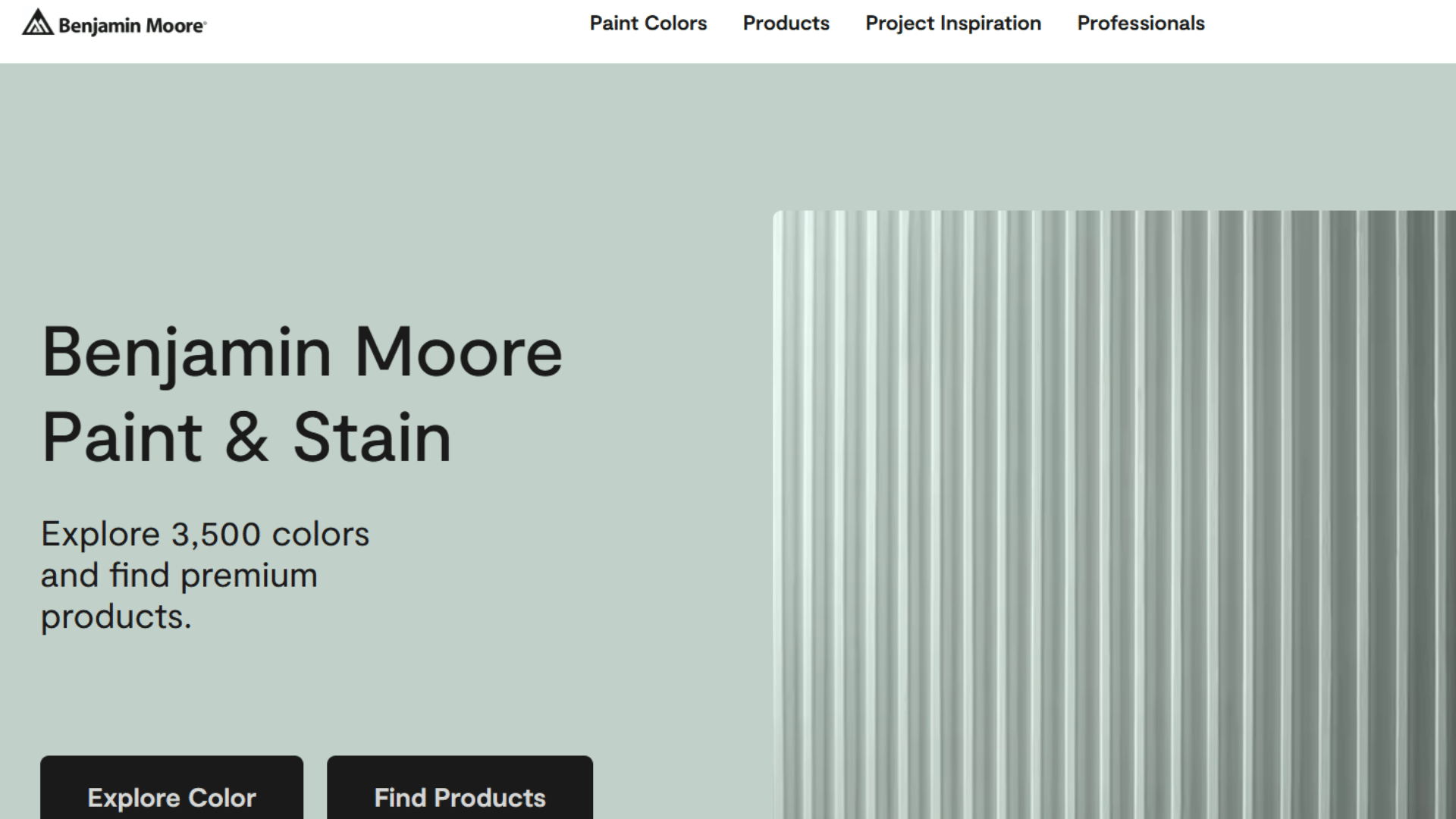benjamin moore homepage promoting paint and stain with explore color and find products buttons beside neutral color panels