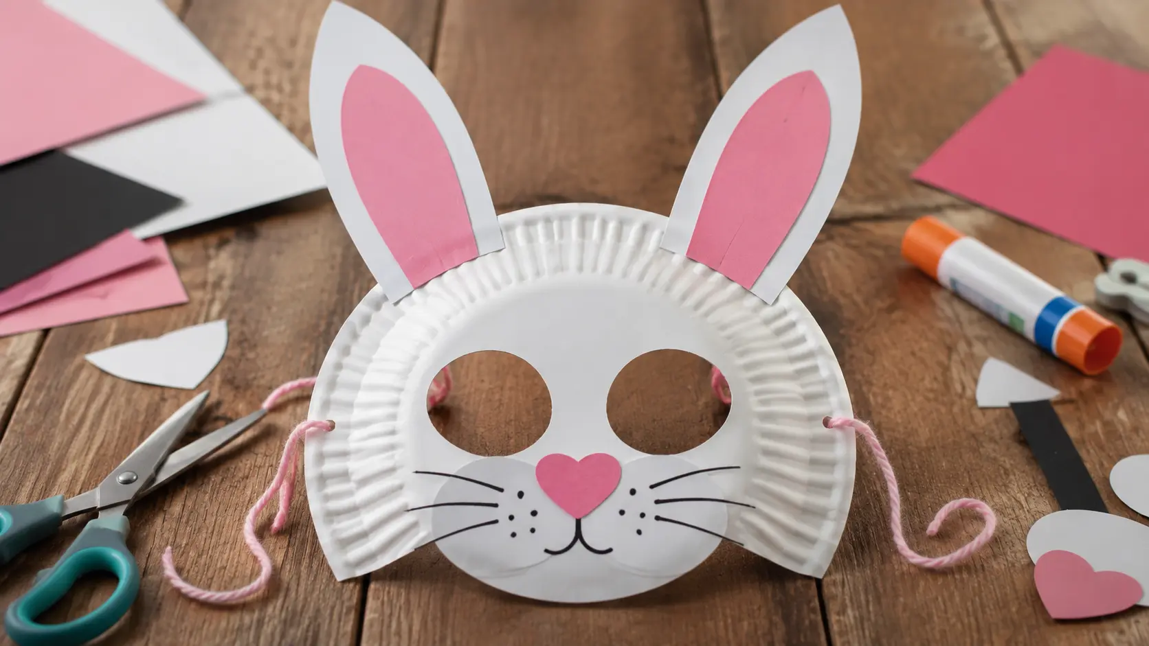 Paper plate bunny mask craft
